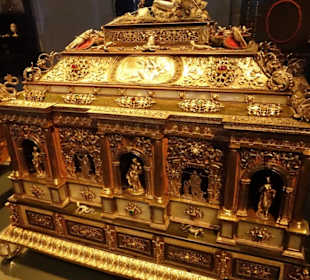 Silberne Schatulle vergoldet