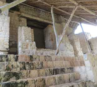 Ein Spaziergang auf dem Ruinen Gelände