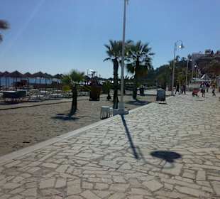 Playa Burriana in Nerja