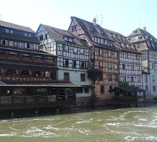 Historische Häuser an der Ill