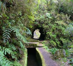 Levadaweg beim Encumeadapass ("Folhadalwanderung")