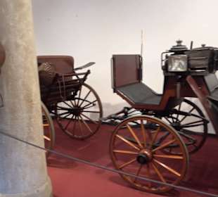 Fürstlicher Marstall