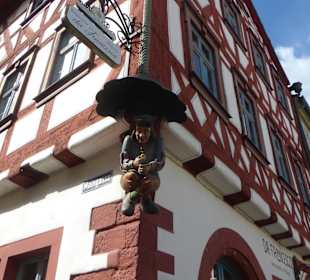 Karlstadt: Hausfigur in der Altstadt