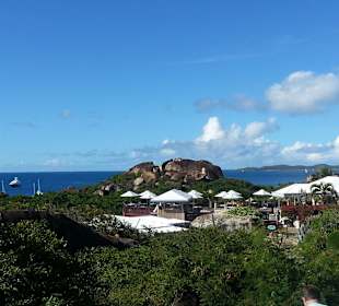 Der Blick von der Bushaltestelle