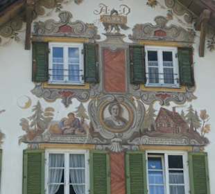 Lüftlmalereien am Hänsel und Gretel Haus