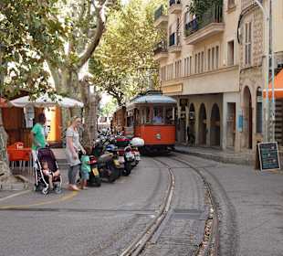 Ankunft Straßenbahn in Sóller