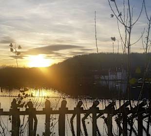 Sonnenuntergang an der Moldau