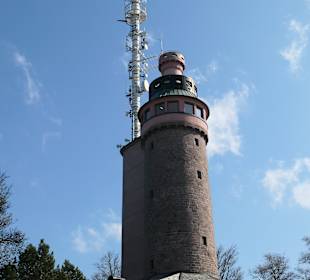 Der Aussichtsturm auf dem Merkur