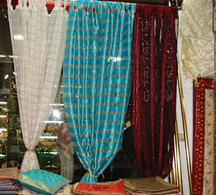 Orientalische Vorhänge, Tischdecken ...