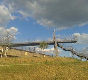 Gang zum Auto Rheinpark