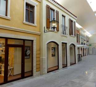 Sonntagsspaziergang durch das leere Mediterraneo