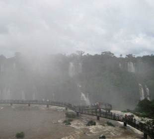 Die Wasserfälle, von Brasilien aus gesehen