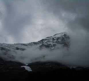 Eigernordwand im Nebel