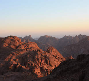 Mosesberg und Katharinenkloster Sonnenaufgang Sina