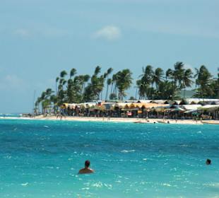 Blick zu den Verkaufsbuden