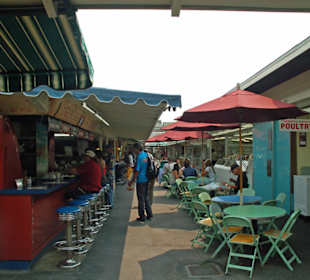 Viele verschiedene Möglichkeiten zum Essen