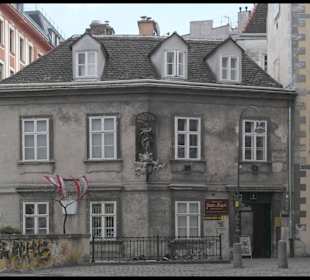 Altes Bürgerhaus in Wien Zentrum _Krcal Franz