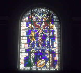 Dentro de la capilla