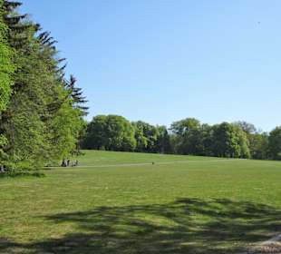 Rundgang durch den Prinz-Albrecht-Park