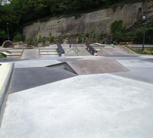 Auf dem Parcours des Skateparks