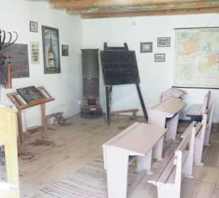 Museum/ Einstige Schule
