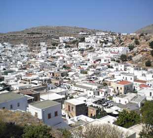 Blick von der Akropolis auf Lindos