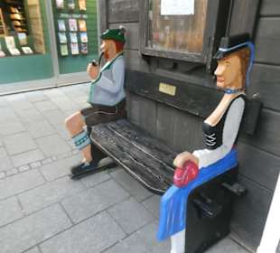 Unterwegs im Ortsteil Garmisch