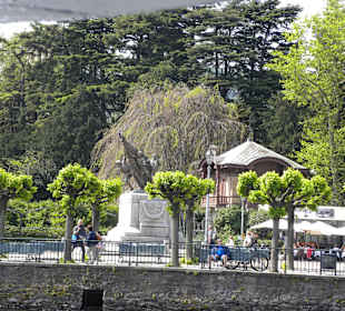 Como lake coast 2