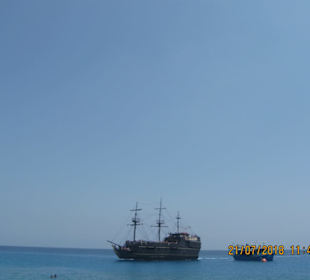 Anfahrt der Ausflugsschiffe