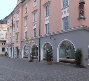 Max-Joses-Platz
