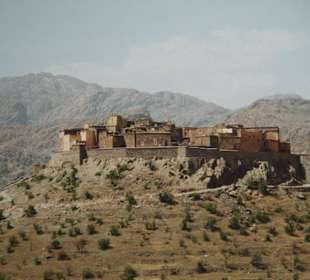Lagerplatz für durchreisende Karawanen.