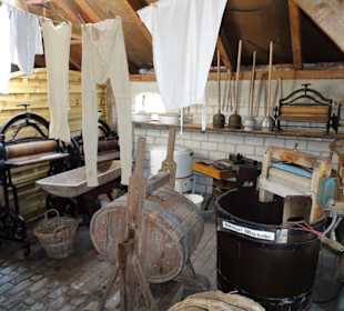 Rundgang durch die Gulfhofanlage des Museums