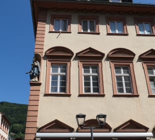 Maria vom Siege am Haus Traitteur