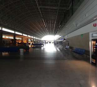Ankunfts/Abflugshalle