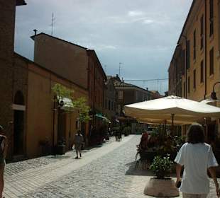 Einkaufen und Essen in Ravenna