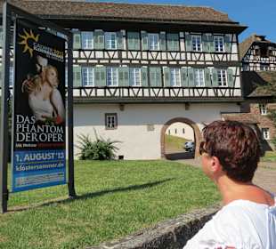 Eingang zur Klosteranlage