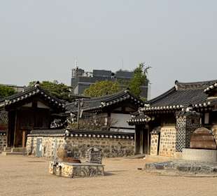 Namsangol Hanok Village