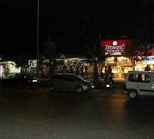 Kumköy Einkaufseldorado für Frauen