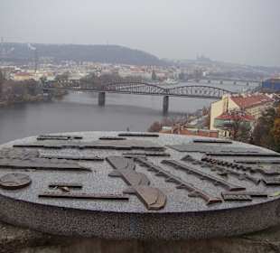 Посмотрим достопримечательности Праги