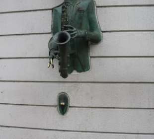 The Biltmore Hotel Tbilisi - Saxophonist