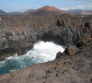 Brandung in einem "Kessel"