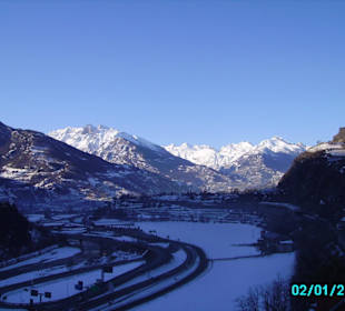 Il monte bianco visto dal castello di Sarre