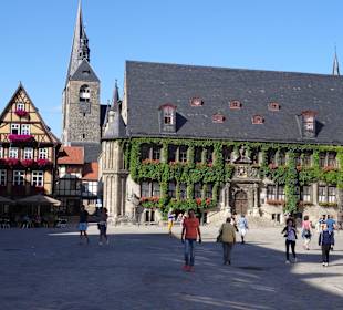 Quedlinburg Marktplatz mit Rathaus