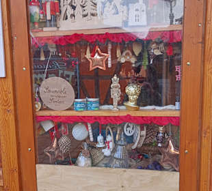 Weihnachtsmarkt auf dem Rathausplatz