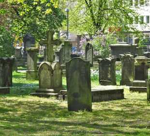 Impressionen vom Gartenfriedhof Hannover