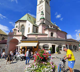 Altstadt Hall