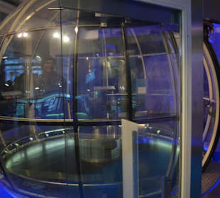Skyview Globe