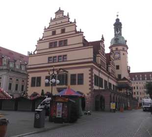 Am Rathaus.
