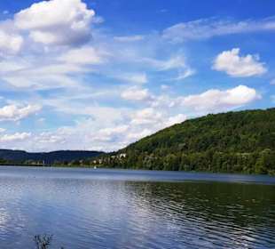 Hinten rechts Happurg