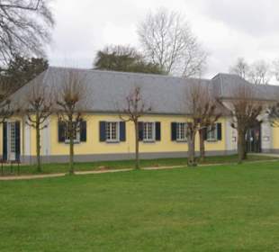 Nebengebäude des Schlosses ?